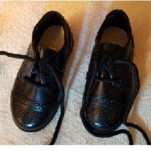 NEW Chancellor Perforated Design Black Oxford Boys Shoes Size 6 DRESSY CUTE!